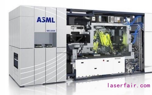 光刻机一把手荷兰ASML：疫情之中 订单依然强劲